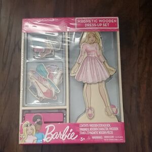 Barbie Magnetic Wooden Dress-Up Set
